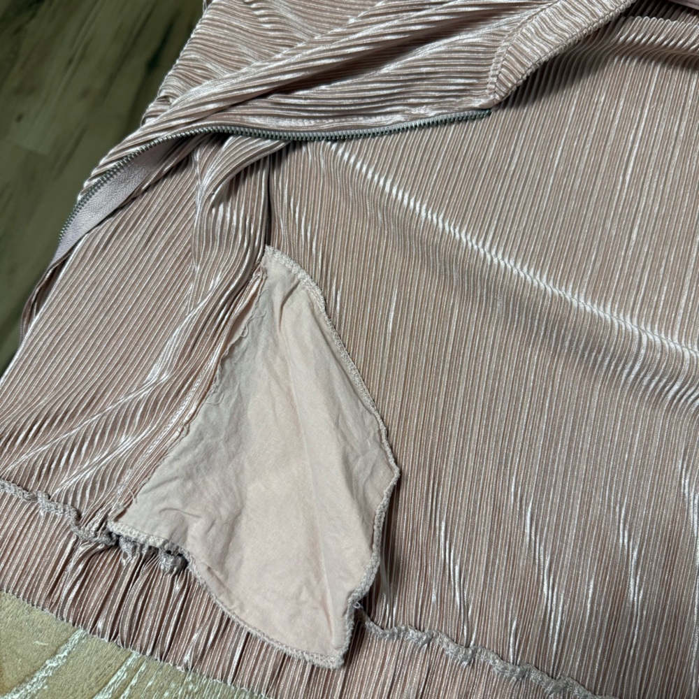 Zara Basic Satin Pleated Bomber Jacket Women’s Small Blush Pink Tracksuit Y2K - Picture 8 of 9